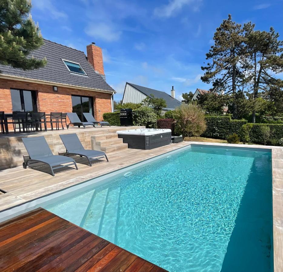 אמבלטוסה Superbe Maison Avec Piscine Et Jacuzzi Dans Les Dunes מראה חיצוני תמונה